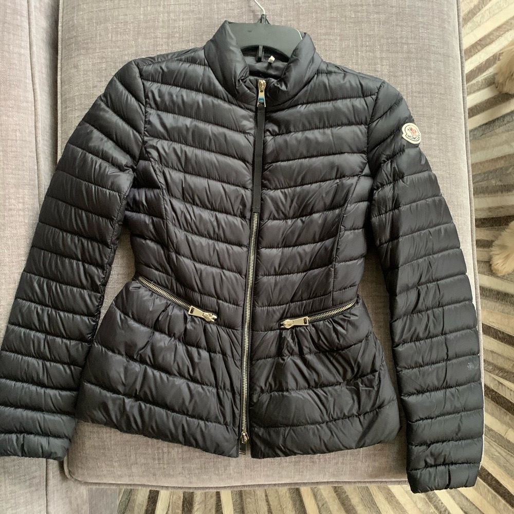 Authentic Moncler Agate Quilted Puffer Jacket